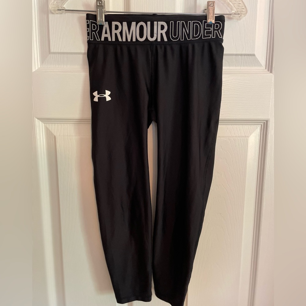 Under Armour - girls youth sports leggings / tights - Medium